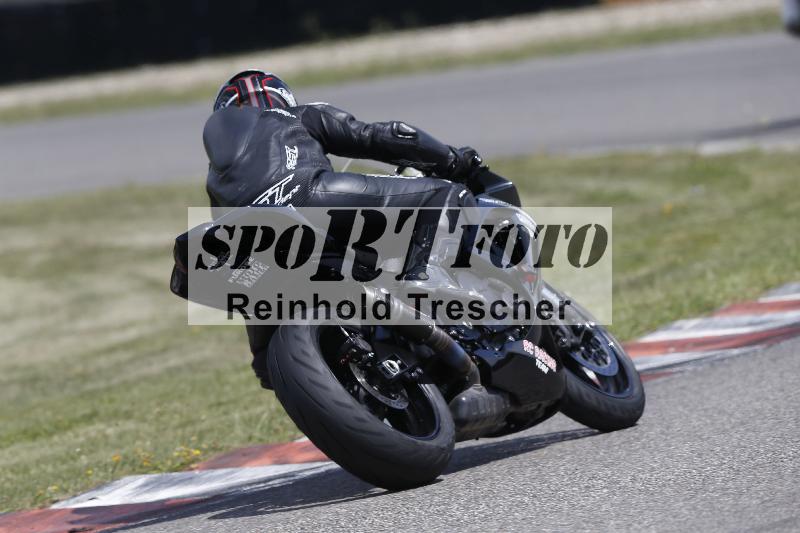 Archiv-2025/29 21.06.2025 PROMAX ADR/Gruppe gruen/backside